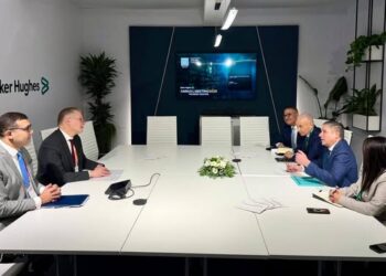 وزير البترول يبحث مع بيكرهيوز العالمية تسريع التعاون في عدد من مجالات العمل الجديدة