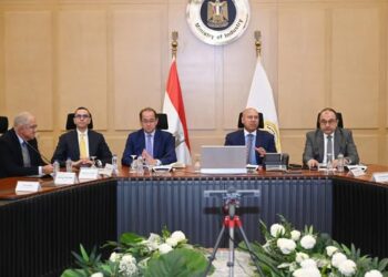 وزير الصناعة والنقل يترأس اجتماع مجلس إدارة مركز تحديث الصناعة