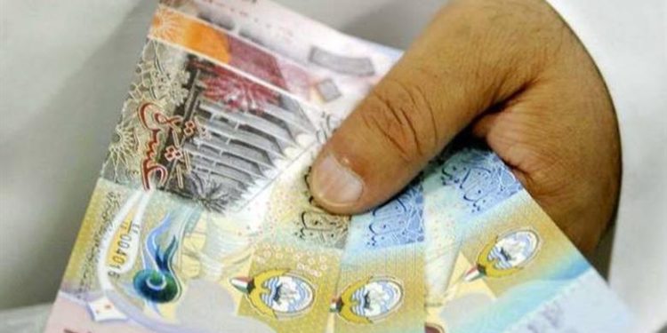 أسعار الدينار الكويتي في مصر اليوم الأحد