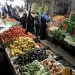 أسعار الخضار والفاكهة في الأسواق اليوم السبت