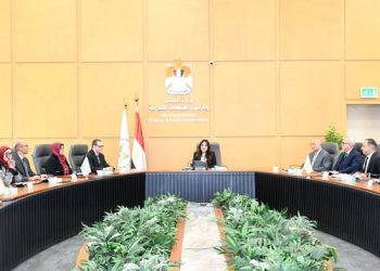 وزيرة الإسكان تتابع مستجدات ملفات تقنين الأوضاع بالأراضي المضافة لعدد من المدن الجديدة