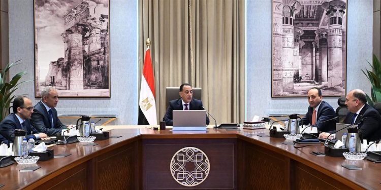 رئيس الوزراء يستعرض جهود منظومة الشكاوى الحكومية خلال عام 2025