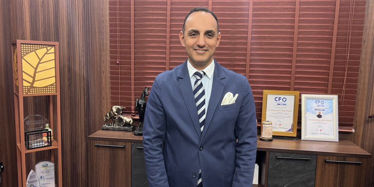 عبد الوهاب: الذهب يستعيد زخمه فوق 5082 دولارًا.. والتوترات الأمريكية الإيرانية تدعم موجة صعود جديدة