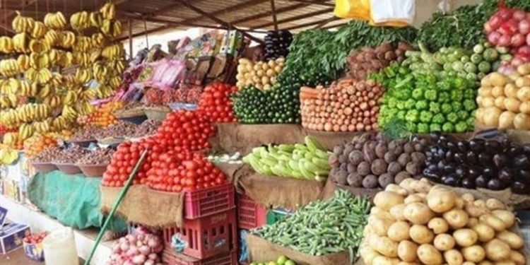 أسعار الخضار والفاكهة في الأسواق اليوم الخميس