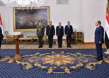 وزير الاتصالات: تعزيز البنية التحتية والذكاء الاصطناعي ركيزتان لاقتصاد رقمي قوي