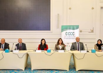 وزيرتا التخطيط والتنمية تترأسان اجتماع مشروع “إدارة تلوث الهواء وتغير المناخ بالقاهرة الكبرى”