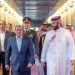ولى العهد السعودى يصطحب الرئيس السيسى لتوديعه بمطار الملك عبد العزيز بجدة