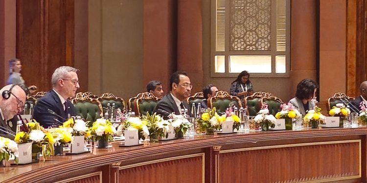 وزير الاتصالات في قمة الذكاء الاصطناعي 2026: ماذا قال وماذا وعد؟