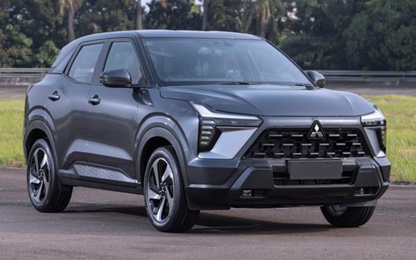 مواصفات سيارة ميتسوبيشي أوتلاندر سبورت 2026