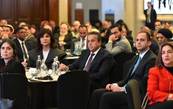 وزير الصحة يدشن فعاليات اليوم العالمي للأسرة والسلام ويعلن 2026 عام الأسرة في مصر