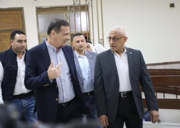 وزير الزراعة يلتقي محافظ شمال سيناء بحضور عدد من القيادات التنفيذية والشعبية وأعضاء البرلمان