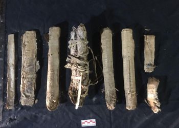 العثور على “خبيئة من التوابيت الملونة لمنشدي آمون” وثماني برديات نادرة من عصر الانتقال الثالث بالقرنة بالأقصر