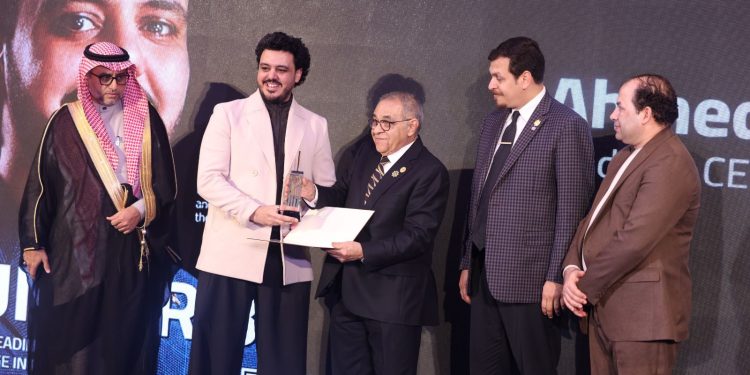 تكنوتايم» تكرّم كاردو للابتكار في الأجهزة الذكية ضمن جوائز التميز 2025