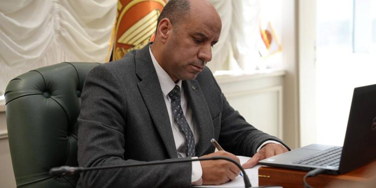 وزارة العمل تُوفّر فرص عمل لائقة لـ75 شابًا من ذوي الهمم بالقاهرة