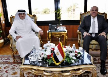 وزير الطيران المدني يستقبل رئيس الهيئة العامة للطيران المدني القطري لبحث أوجه التعاون بين الجانبين