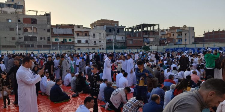 الأوقاف: تخصيص (6626) ساحة لأداء صلاة عيد الفطر المبارك على مستوى الجمهورية