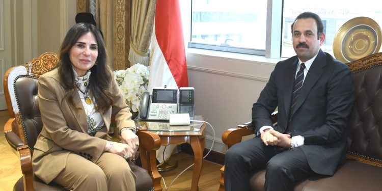 وزيرة الإسكان تبحث مع مدير جهاز مستقبل مصر للتنمية المستدامة عددًا من ملفات العمل المشتركة