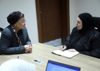 نائب وزير الصحة تبحث مع مساعد وزير الأوقاف تعزيز التعاون لدمج الرسائل السكانية والصحية في الخطاب الديني