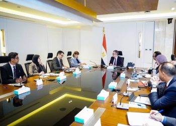 وزير التخطيط يبحث مع المنسق المقيم للأمم المتحدة تعزيز مسارات التنمية المستدامة ورفع كفاءة الاستثمار العام