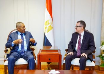 مصر والسودان تتعاونان لتعزيز التنمية وإعادة الإعمار