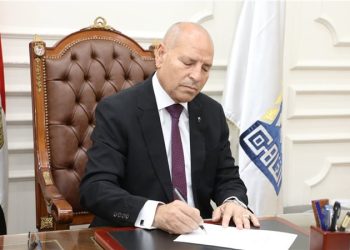 محافظ القاهرة: غرف العمليات لم تتلقَ أي شكاوى من نقص الخدمات خلال عيد الفطر