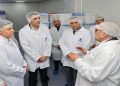 وزير الصناعة ومحافظ القليوبية يتفقدان 5 مصانع متخصصة في الصناعات الدوائية بالعبور
