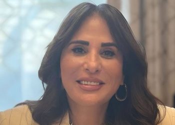 وزيرة الإسكان تتابع موقف تنفيذ عدد من المشروعات الخدمية والمرافق بمدينتي “حدائق أكتوبر” و”٦ أكتوبر”