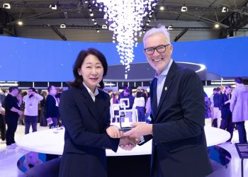 سامسونج Galaxy S26 Ultra يحصد جائزة “أفضل جهاز” ضمن جوائز MWC 2026