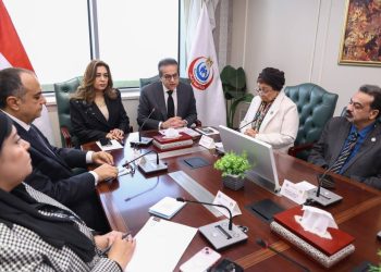 وزيرا الصحة والتنمية المحلية يوقعان بروتوكول دعم الاستراتيجية الوطنية للسكان