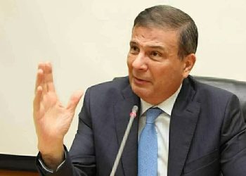 وزير الزراعة يستعرض جهود قطاع تنمية الثروة الحيوانية والداجنة