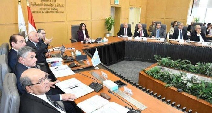 وزيرة الإسكان تترأس الاجتماع الثاني لمجلس إدارة الجهاز القومي لتنظيم الإعلانات على الطرق العامة