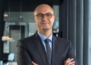 محمد شمروخ رئيسًا تنفيذيًا للجهاز القومى لتنظيم الاتصالات