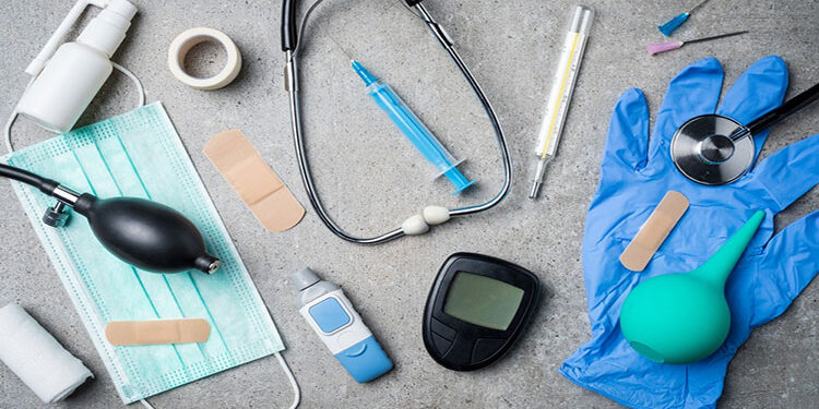 شعبة المستلزمات: الإفراج عن كل الواردات الطبية بالموانئ يخفف معاناة المواطنين