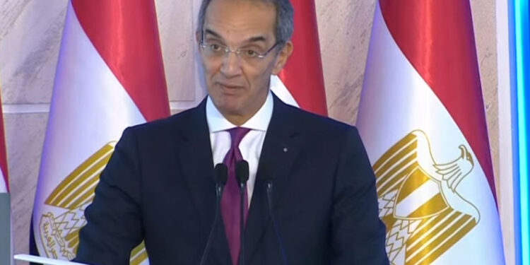 وزير الاتصالات: نخطط لإنشاء 5 كابلات بحرية في مصر خلال الفترة المقبلة.. فيديو