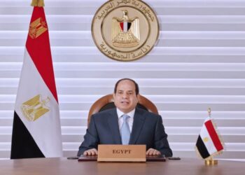 السيسي يكشف الهدف من نقل الحكومة إلى مكان جديد ويوجه رسالة إلى المصريين