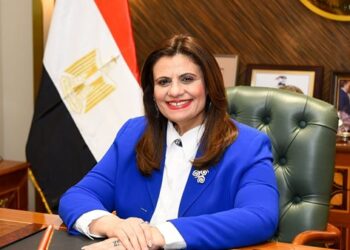 وزيرة الهجرة ترد على استفسارات المصريين بالخارج وتؤكد: 28 أبريل الجاري نهاية “مبادرة السيارات”