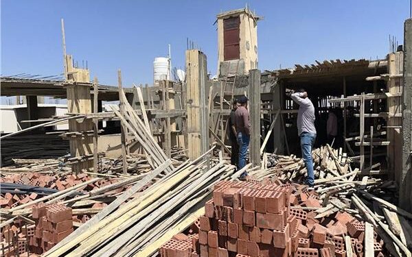 الإسكان: إيقاف وإزالة مخالفات بناء في حملات مكبرة بمدن الشروق والعبور وسوهاج الجديدة