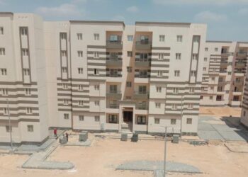 الإسكان تدرس استخدام مواد بناء صديقة للبيئة بمشروع سكن لكل المصريين
