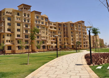 الإسكان: توصيل المرافق والبنية التحتية لمشروع «بيت الوطن» للمصريين بالخارج