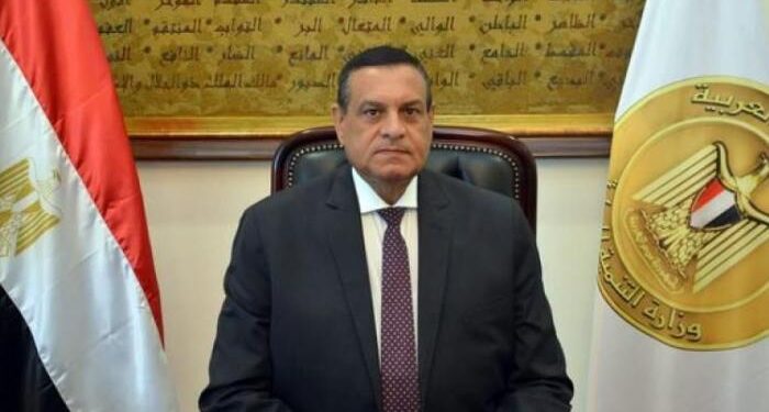 وزير التنمية المحلية: تنفيذ 5 دورات تدريبية بمركز سقارة لرفع كفاءة 159 من العاملين بالمحليات