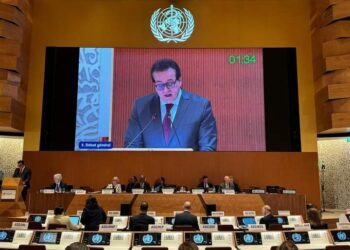 وزير الصحة يستعرض نتائج التعاون بين مصر ومنظمة الصحة في عدة مجالات صحية