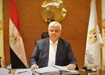 الجامعات التكنولوجية توفر تدريبات ميدانية في الشركات والمصانع