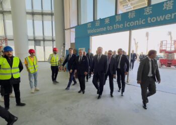 العاصمة الإدارية تستقبل رئيس وزراء بيلا روسيا ووفد رجال أعمال لتفقد معالمها