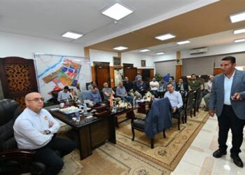 وزير الإسكان يختتم جولته بالصعيد بمتابعة موقف المشروعات الجارى تنفيذها بالمرحلة الأولى بملوي