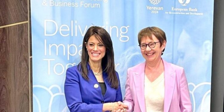 “المشاط” : الاتحاد الأوروبي يوفر 1.8 مليار يورو ضمانات لتشجيع استثمارات القطاع الخاص في مصر