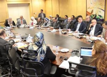 وزير  الصحة: نحرص على التوسع في تقديم الخدمات الطبية للفئات غير المؤمن عليها