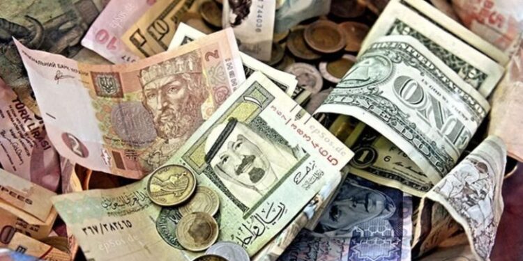 أسعار العملات العربية والأجنبية في مصر اليوم السبت