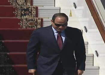 اللواء هشام آمنة يعلن التسليم النهائي للمدفن الصحى بمنطقة كوم أوشيم لمحافظة الفيوم بتكلفة 35 مليون جنيه