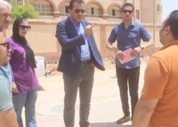 وزير الإسكان: تكثيف العمل بالمبادرة الرئاسية ” سكن لكل المصريين “