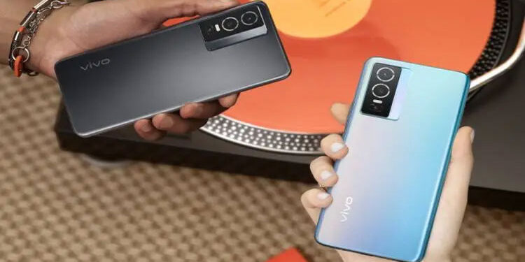 فيفو Vivo تطلق هاتفًا جديدًا من سلسلة Y